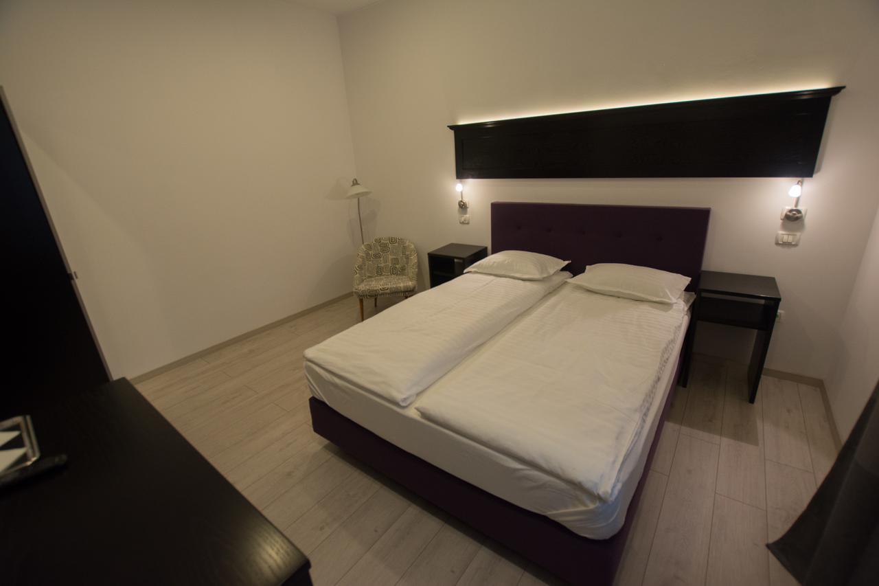 Casa Branga Bed & Breakfast Deva Eksteriør bilde